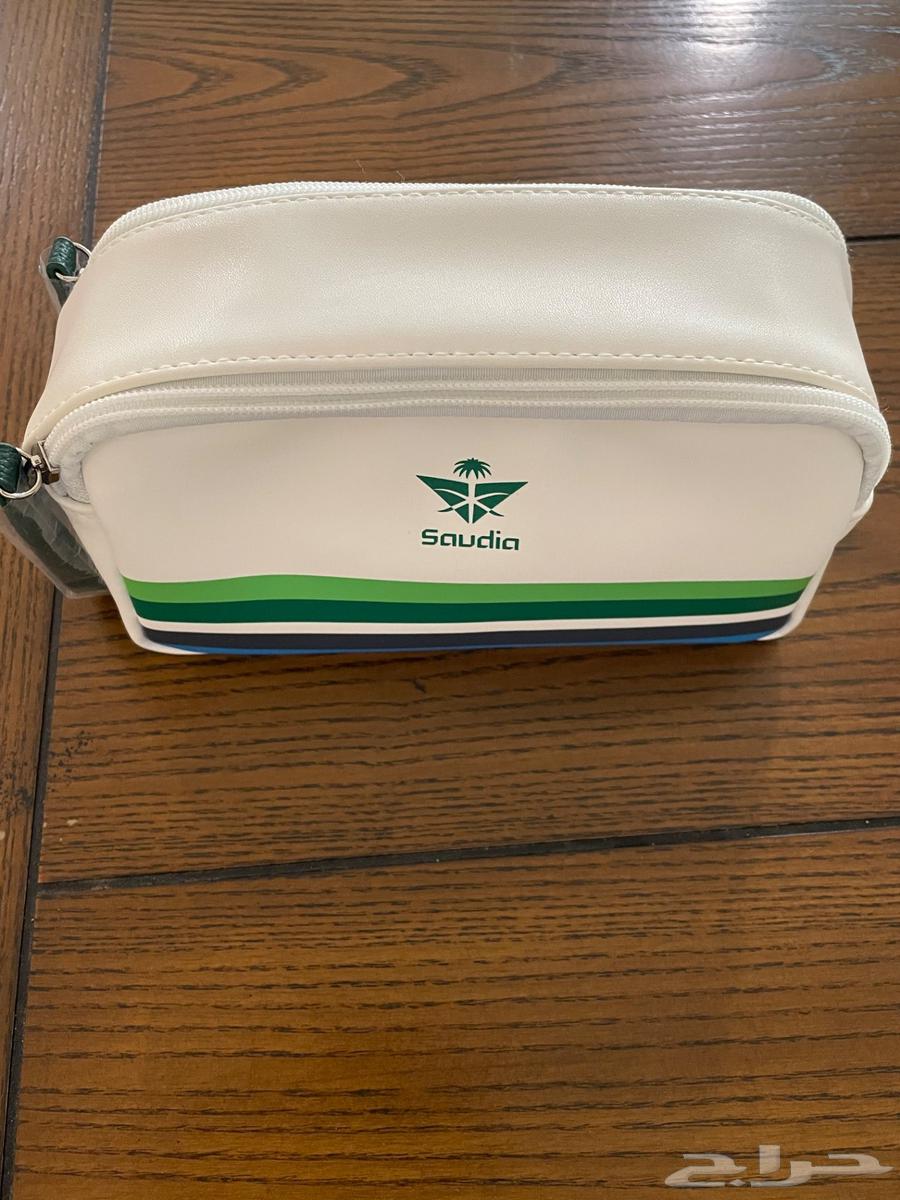 Saudi Airlines Business Class Bag63355490655105116