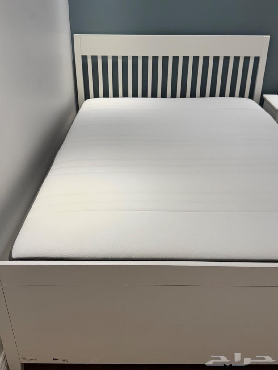 Clean IKEA bed and mattress for sale63354066210562112