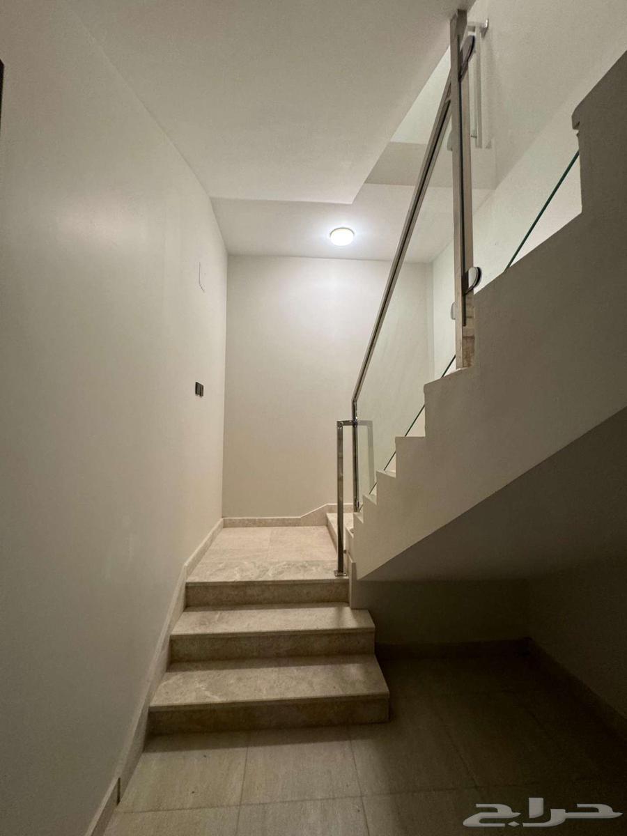 For sale, an upper unit in the northern part of Buraidah, Al-Rawaf neighborhood63353650023427113