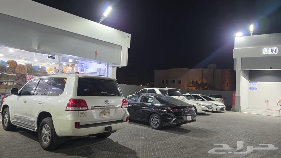 الايجار محل زيت وبنشر وكهربأء في الاحساء63010196404098113