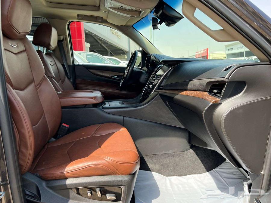 Cadillac Escalade 2018 Model63614709137793114