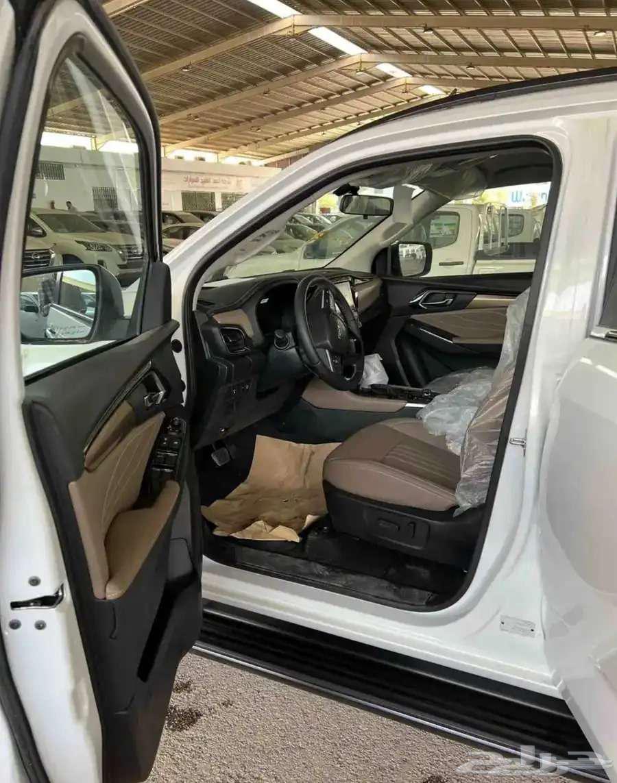 Isuzu MUX63615071717250111