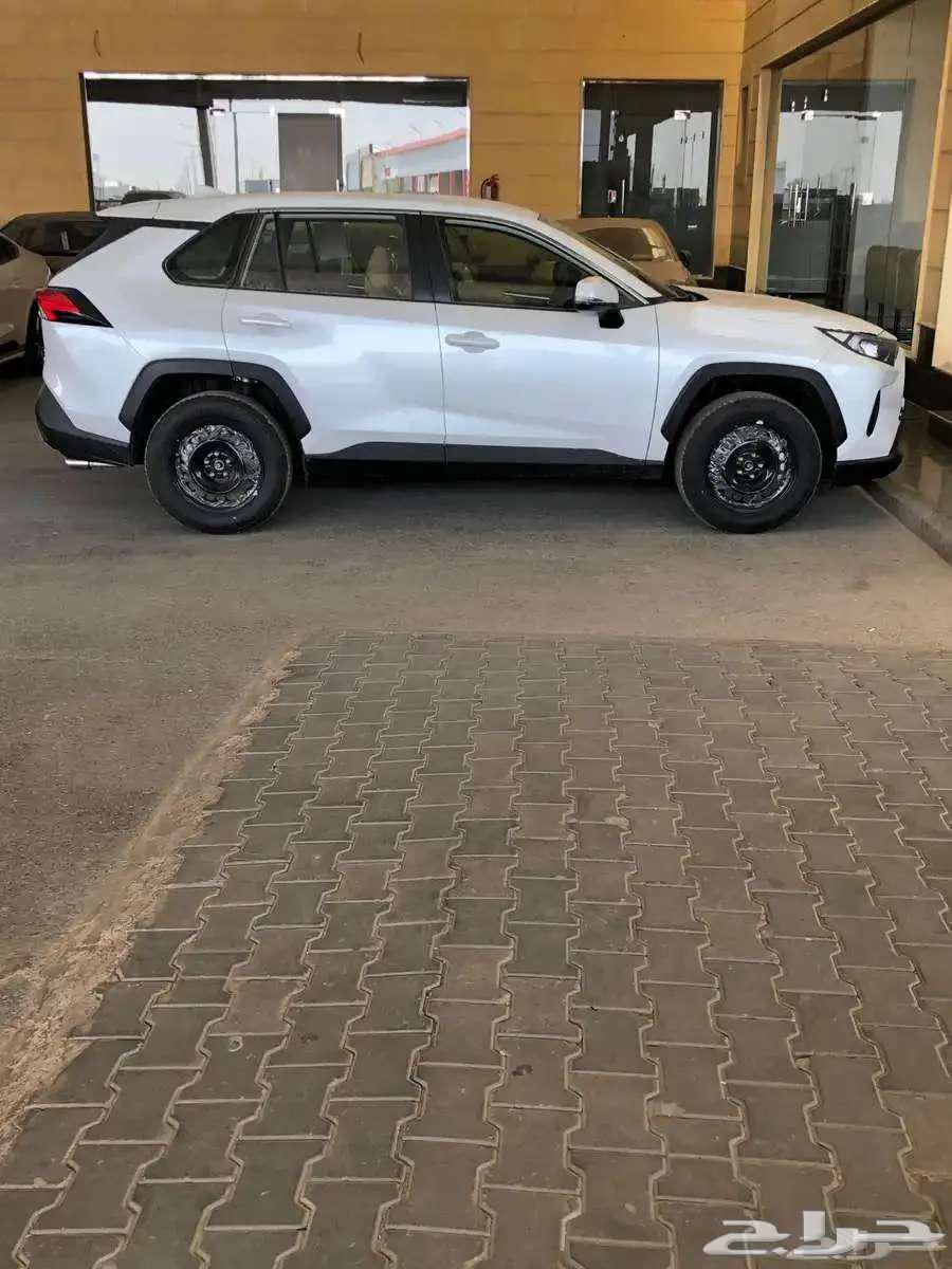 RAV4 Standard Double 2.5 Gasoline Premium 2024 on Installment 1680 at Al-Hasan63614911104001112