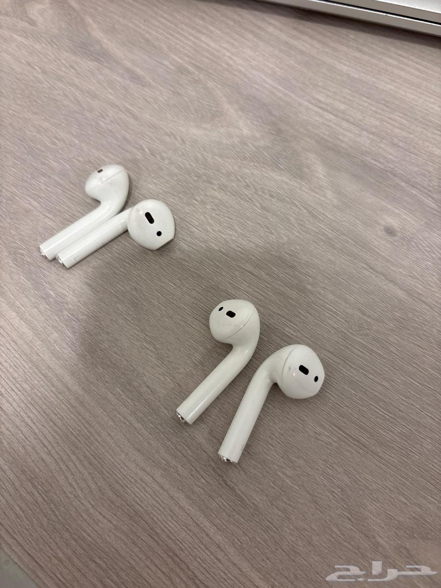 Second-generation earbuds63347286252545115