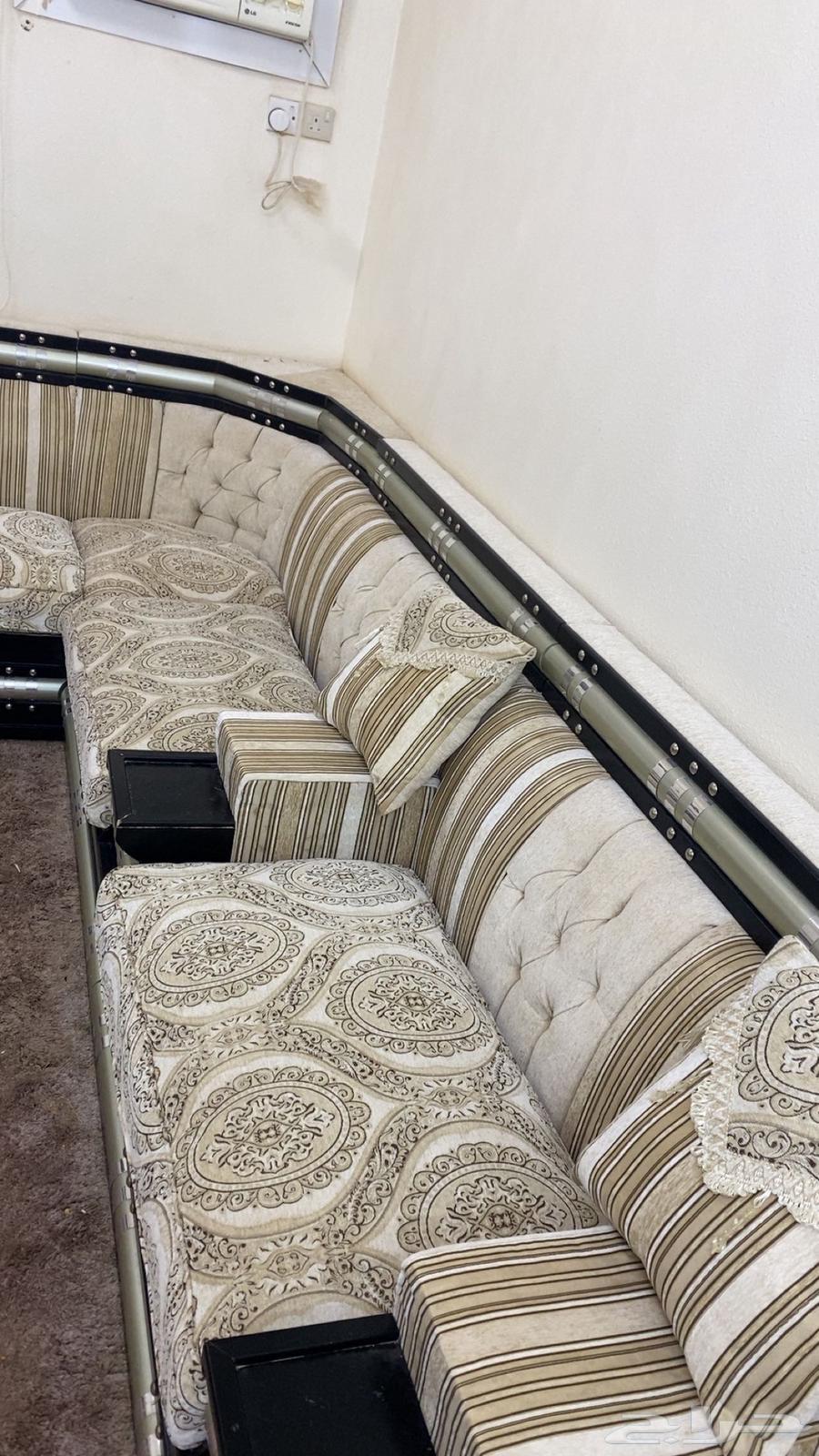 كنب وفرشه للبيع63346197763970113