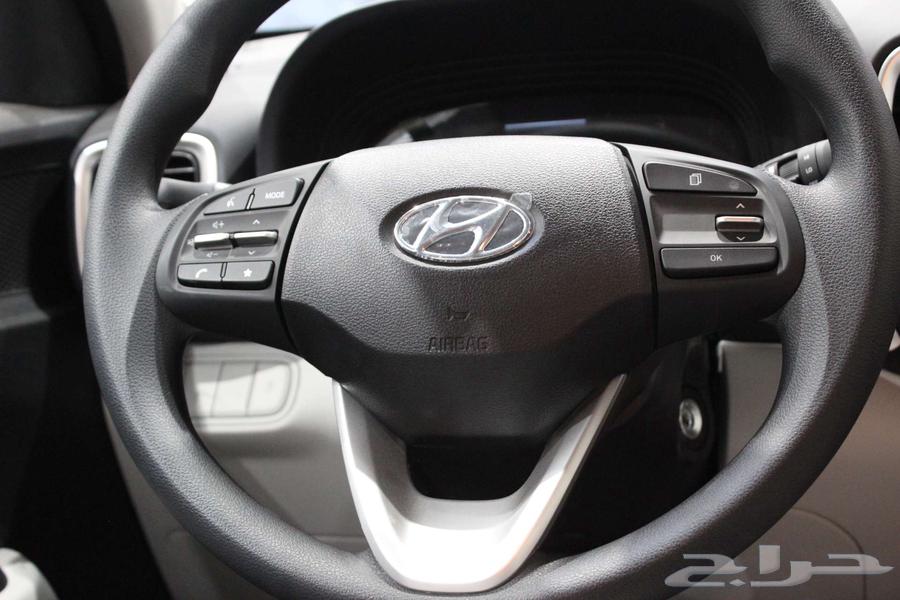 Hyundai Venue Smart White 2024 Price Including Tax 6322563615214178178112