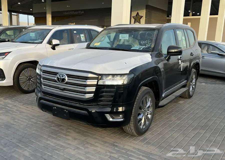 Toyota Land Cruiser GXR4 Gasoline 2025 - Brand New63614911288066113