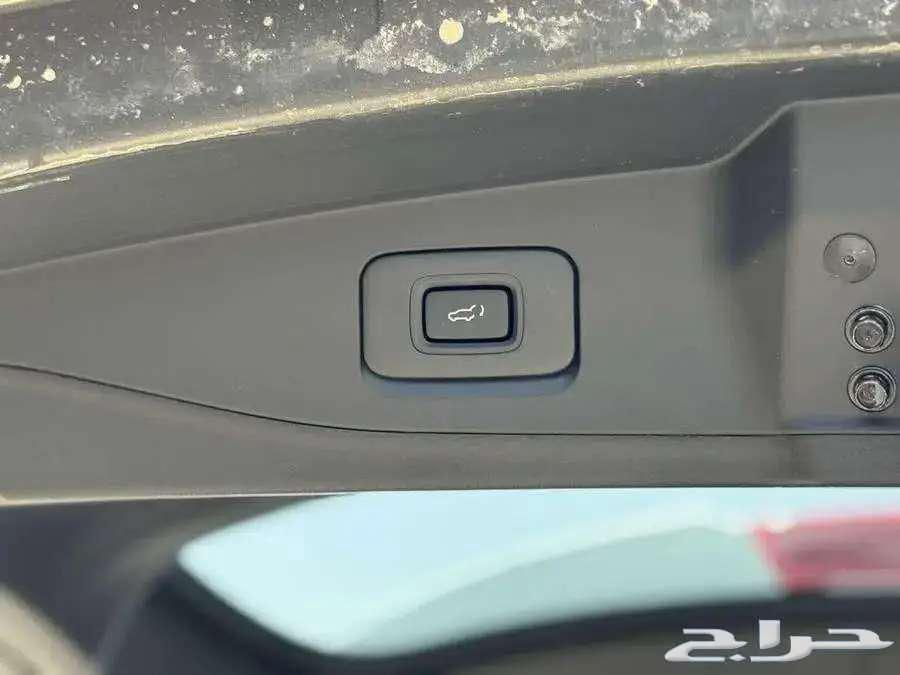 Isuzu MUX 2025 Full Option with Down Payment and Installments63615200811394114