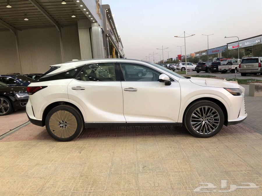 Lexus RX350BH 2024 Saudi Black - White.63615204688897113