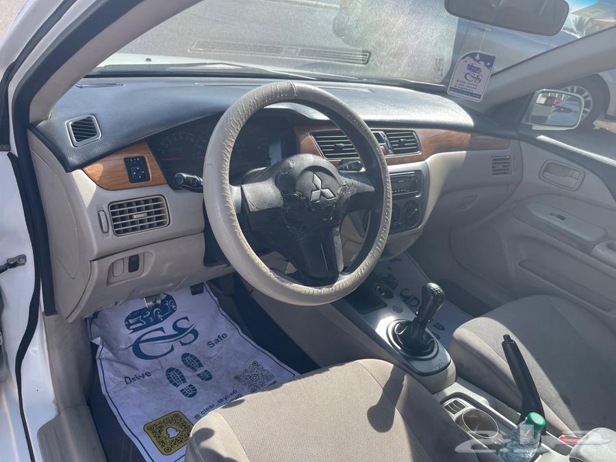 Mitsubishi Lancer 201063615225659138112