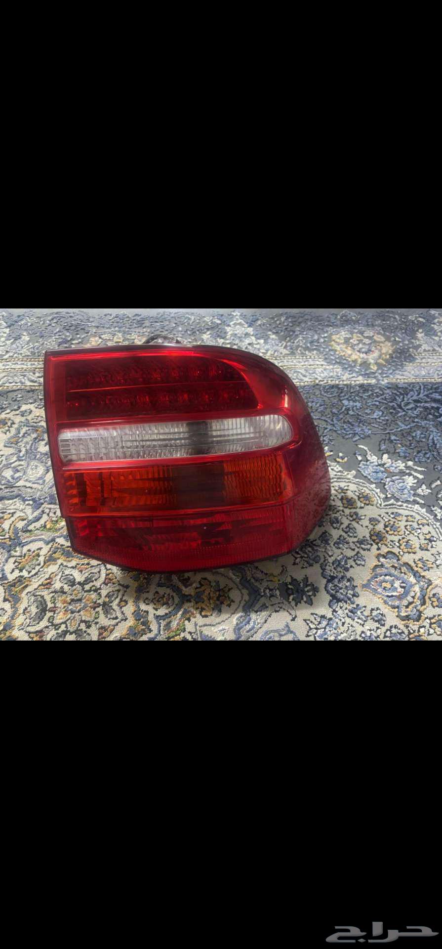 Porsche Cayenne rear right fender 2008 model 250 SAR original63615692536579111