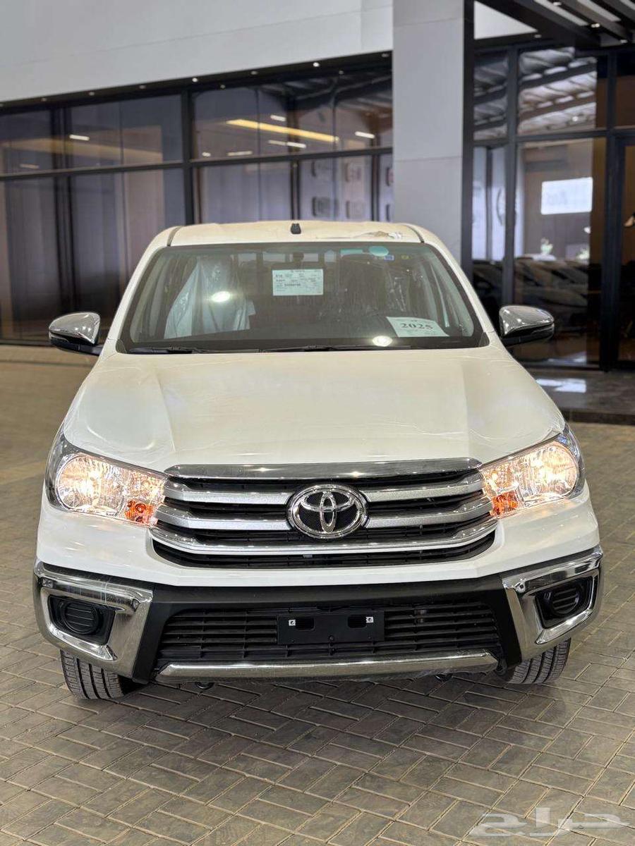 هايلكس GLX ديزل 2400 2025 عبداللطيف جميل63615533969794113
