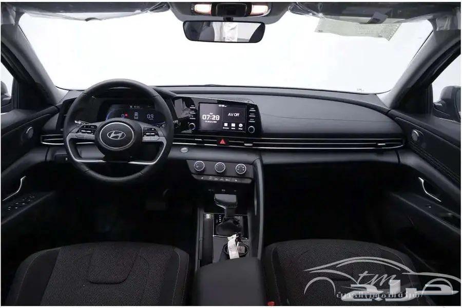 Hyundai Elantra Comfort 2.0 Model 2025 at the Lowest Prices Cash and Installments63615368012291112