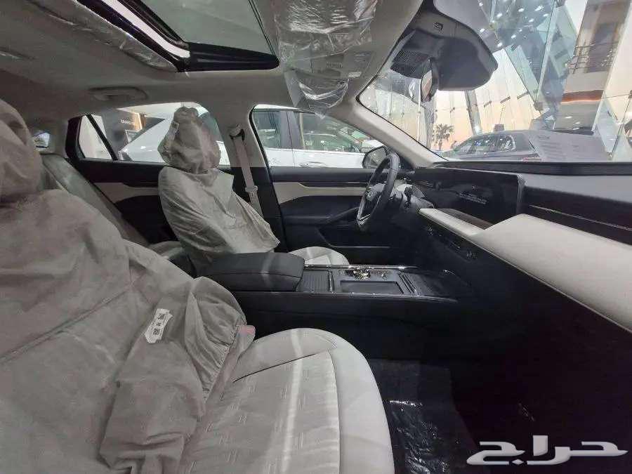Ford Taurus Ambienti - Trend - Titanium 2025 (Free Tinting)63615512121475114