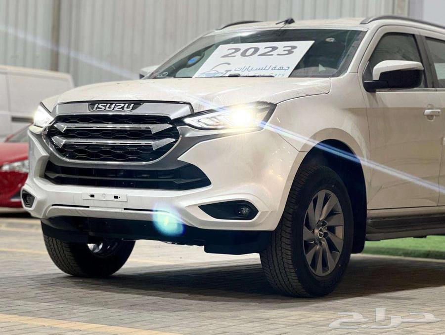 Isuzu MUX Full Option 2025 and 202463615528618369111
