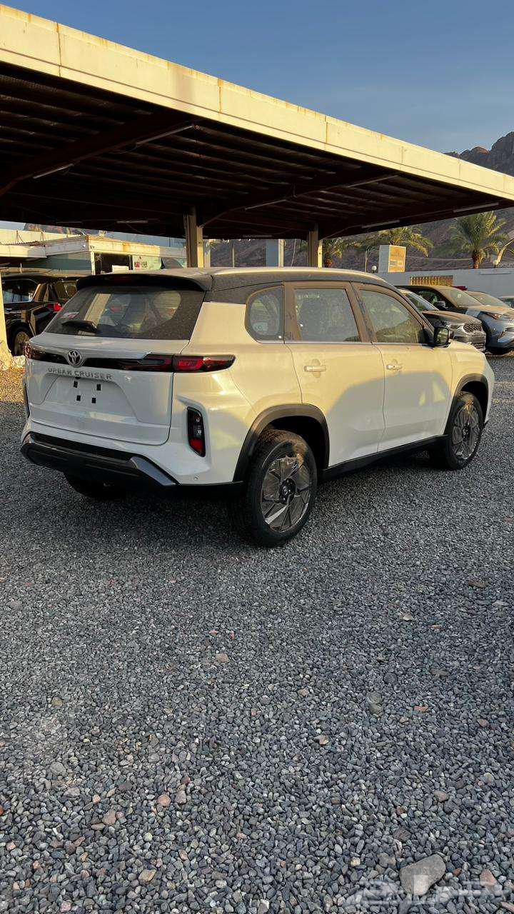 تويوتا اوربان كروزر GLX كاش و تمويل 202563615843803779113