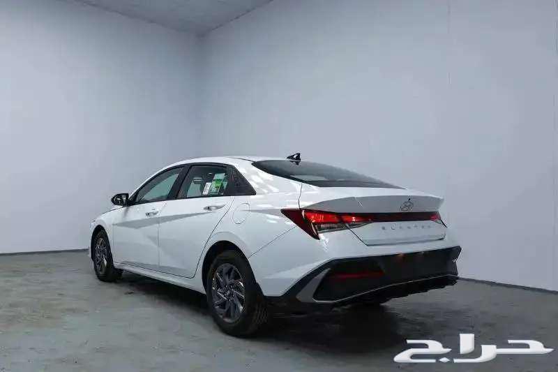 Hyundai Elantra 2025 All Categories with the Best Offers63615844860930114