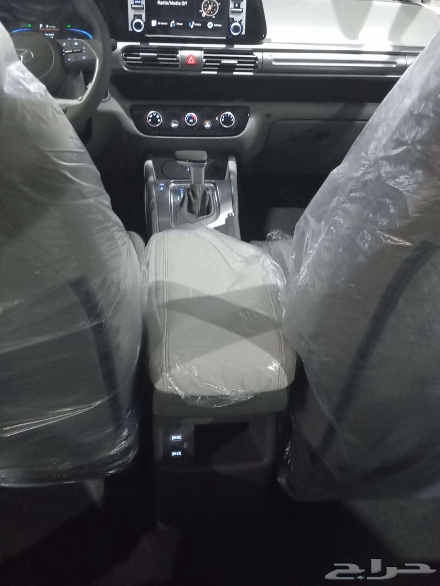 Hyundai Staria Smart Model 25 Cash and Installment63615839588993113