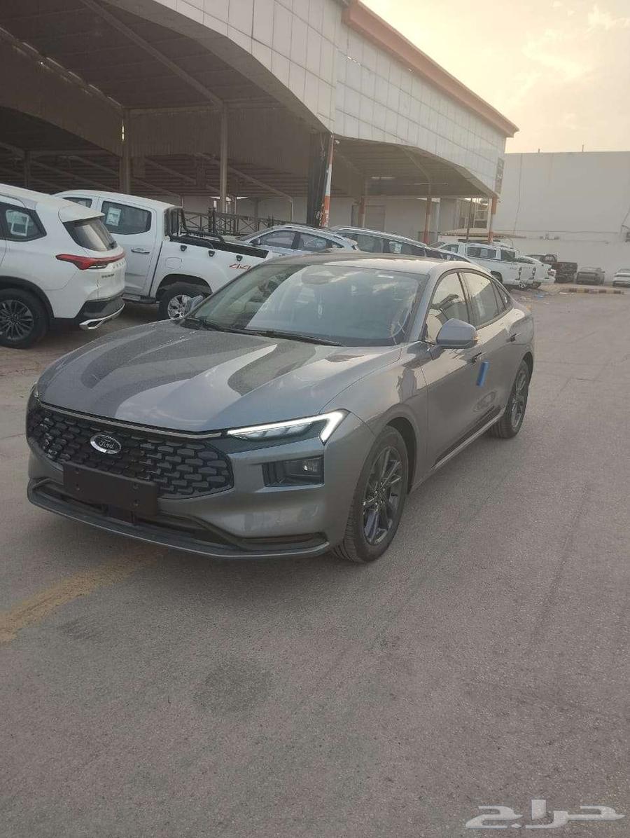 فورد تورس ترند نص فل 2025 صيانة مجانية63616151749251112