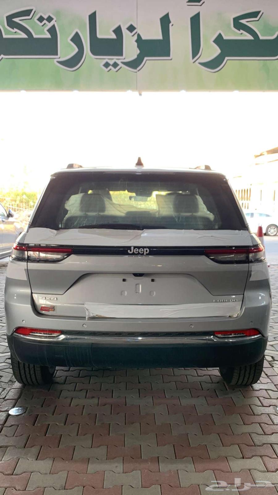 Jeep Grand Cherokee Laredo 2025 Available at Alkhudr Cars at the Lowest Price63615828434689111
