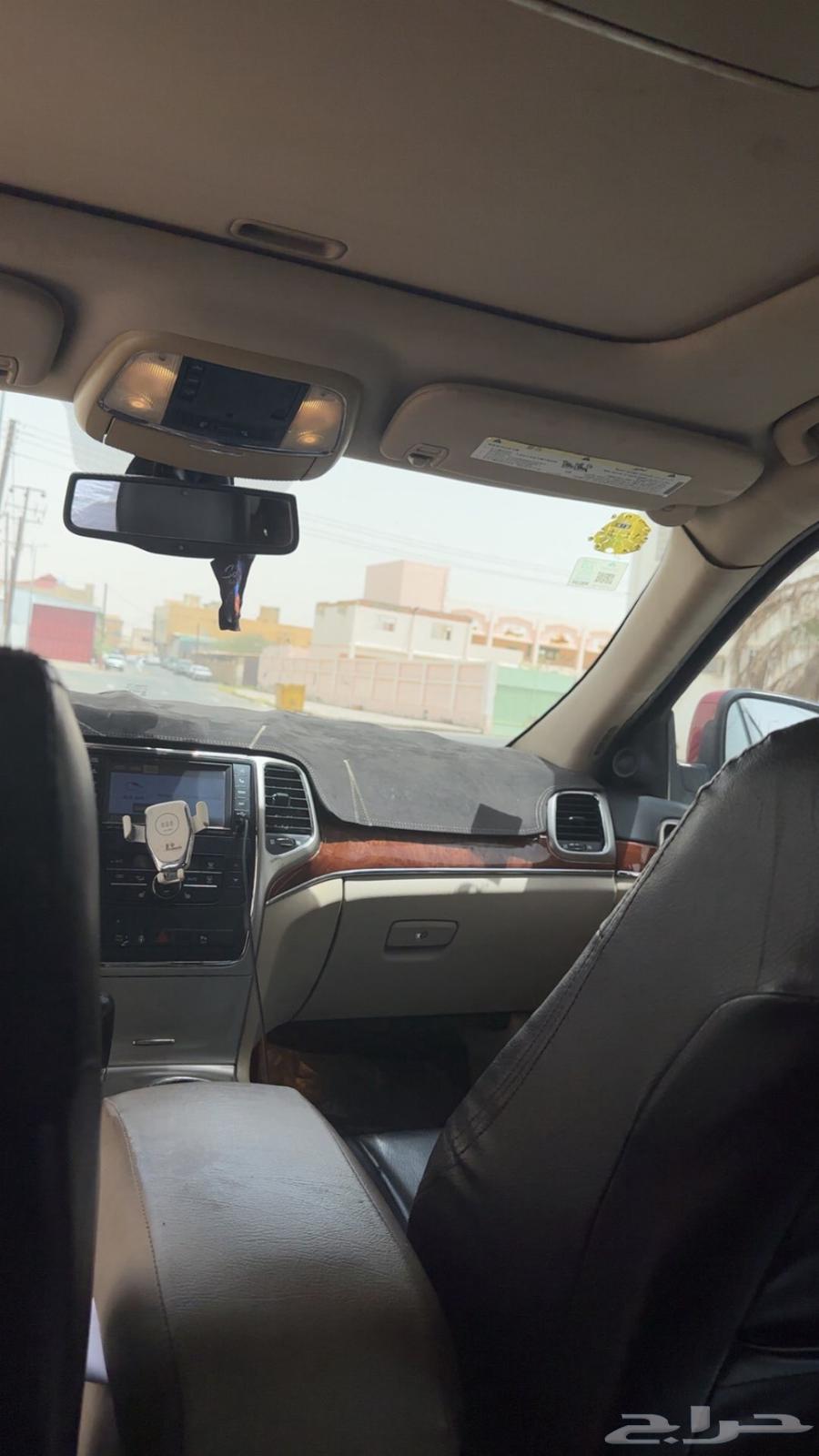 جيب قراند شيروكي63615984257921111