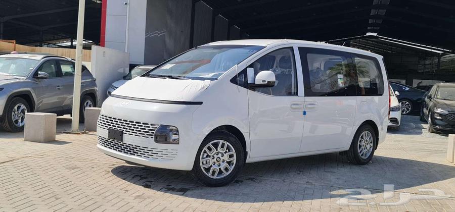 Hyundai Staria 9-Seater Diesel Automatic 202563615986206979112