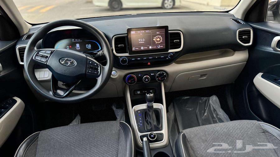 HYUNDAI VENUE TURBO --1000cc (PREMIUM)   202363615822692610112