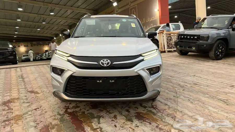 تويوتا اوربان كروزر 2025 GLX سي سي 1.5 بنزين63615827638147111