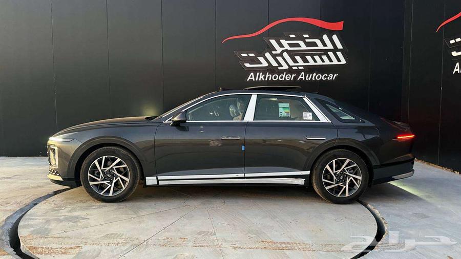 ازيرا كلاسيك2025لون رمادي لامع اقل سعر بالمملكة اللحق العرض63615984592131112