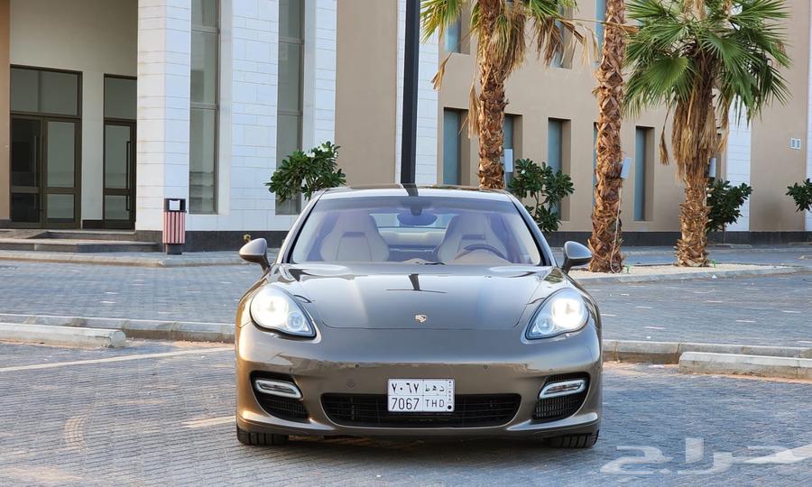 Porsche Panamera Turbo 201063615989553153112