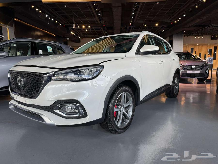 2023 MG HS Luxury Limited Quantity Offers from Sevens MG Company63615970552577111