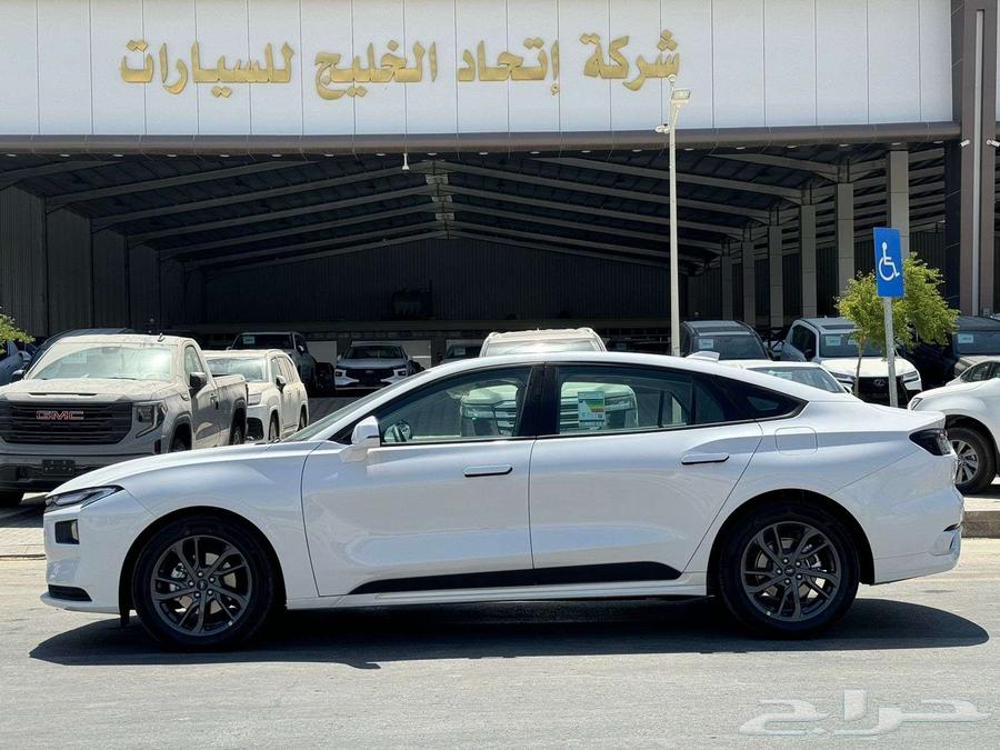 توروس 2025 ترند خليجي كاش وأقساط ونظام دفعتين63616149676419111