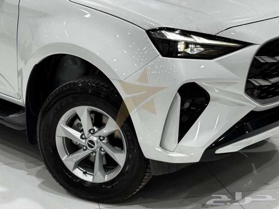 Isuzu MUX Half Full Model 202563615994430209112