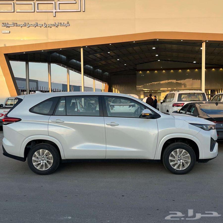 تويوتا انوفا بنزين كاش -اقساط63615825308931111