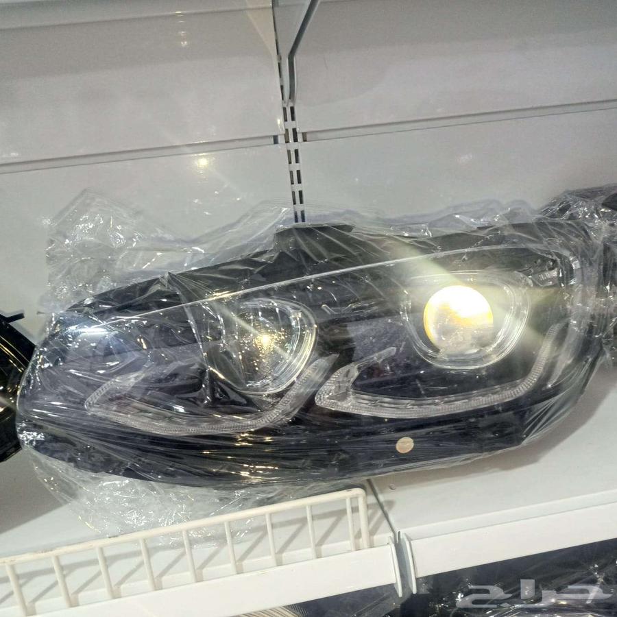 Original Used 2018-2020 Azera Xenon Headlights and Left Driver Side Fender63615999551746112