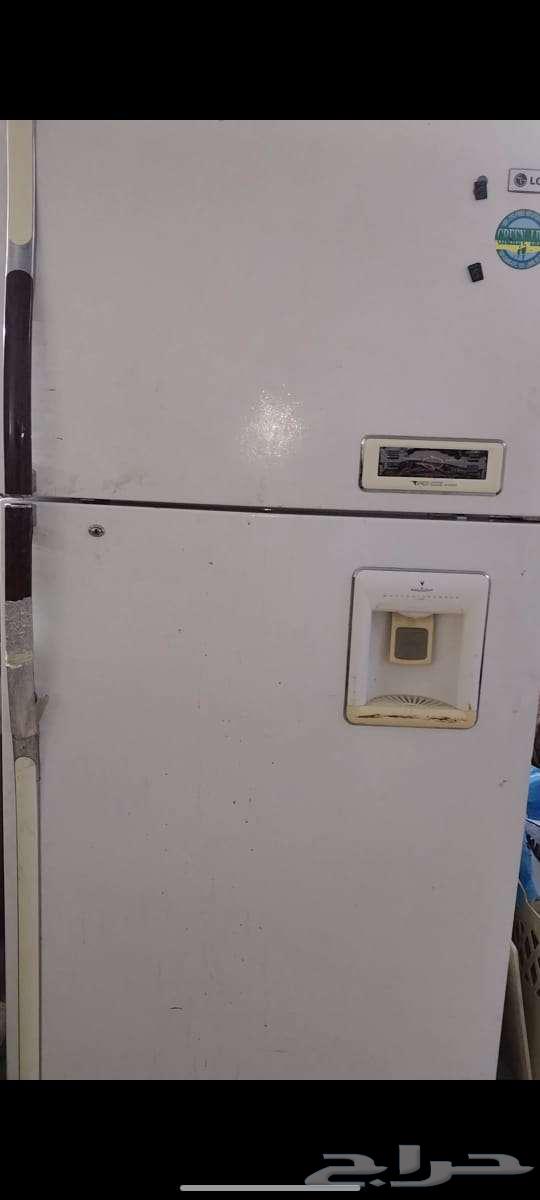 LG 21 cubic feet refrigerator, clean, for sale63005098165891111