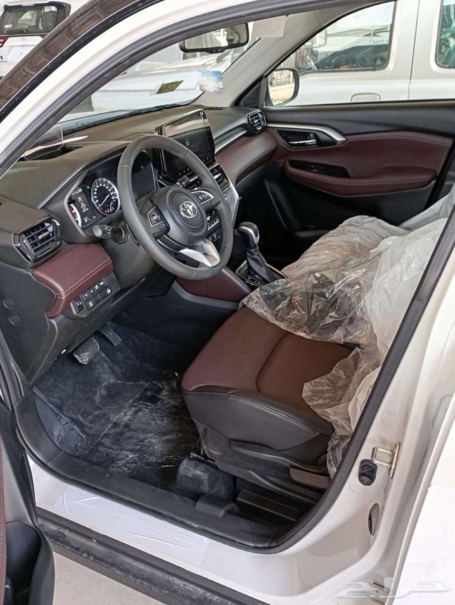 اوربان كروزر جي ال استاندر بنزين 202563616128460546111