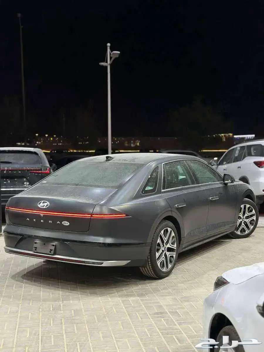 ازيرا بريميوم 2025 متوفر جميع الالوان والفات63616134389635114