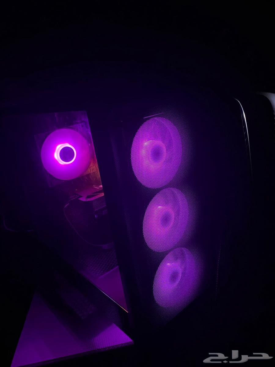 PC gaming with clean graphics 4060633286064519711124