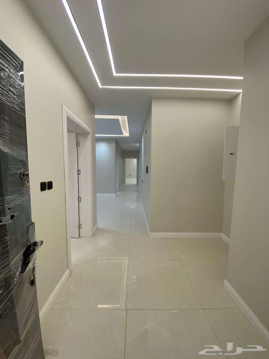 شقق تمليك دور أرضي مدخل مستقل 5 غرف مع سطح خاص63379900969729114