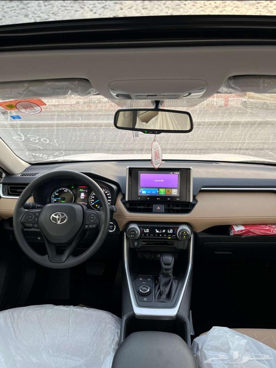 Toyota RAV4 XLE 2025 Available in Gasoline and Hybrid636161244472341112