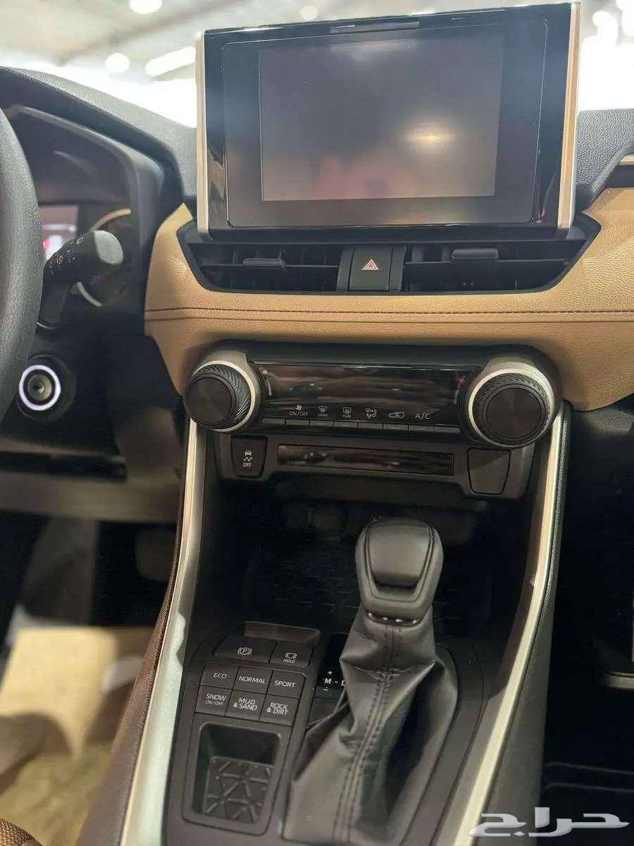 راف فور LE 4 4 استاندرد دبل 202563616128988290113