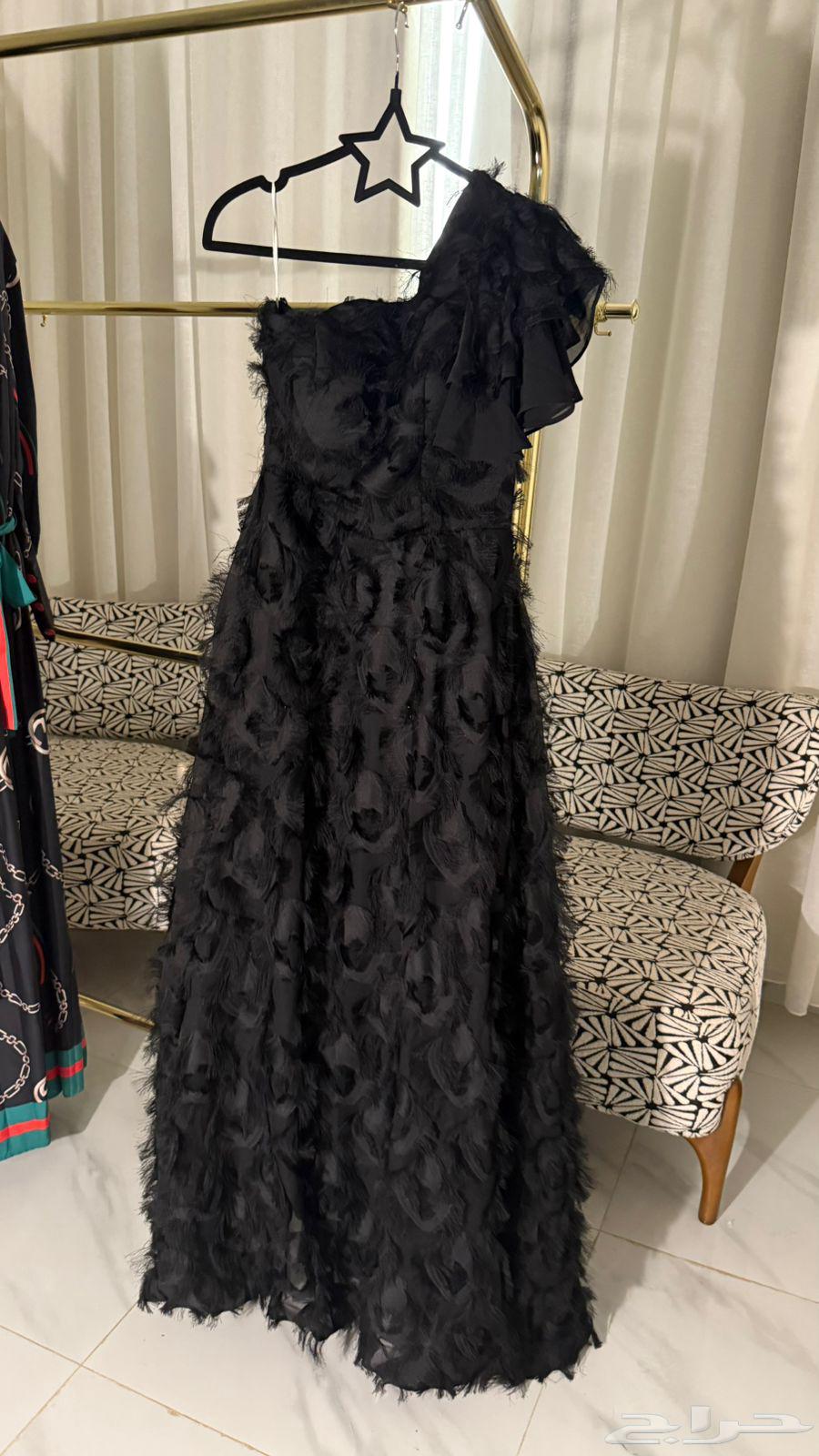 Dress and clothes63443800856963112