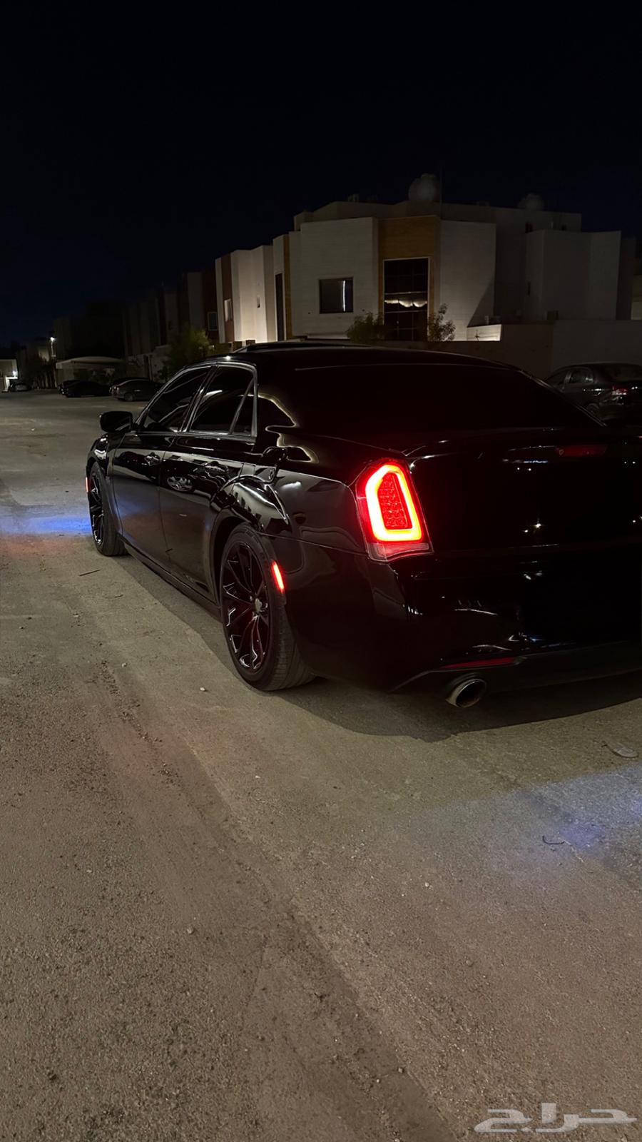 Chrysler SRT 6.4 Masha 180 and above63474641537665111