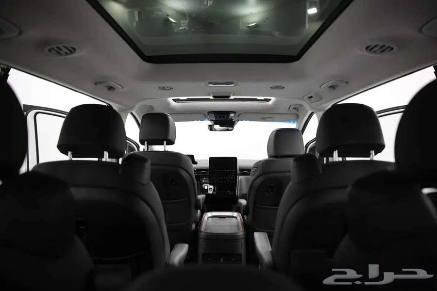 Hyundai Staria 11-9 Passenger 2025 Diesel and Gasoline (Cash - Installments)63616133567489114