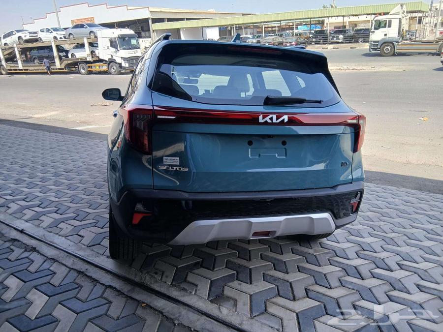 Kia Seltos Half-Full Model 2025 with Panorama63616135115395114