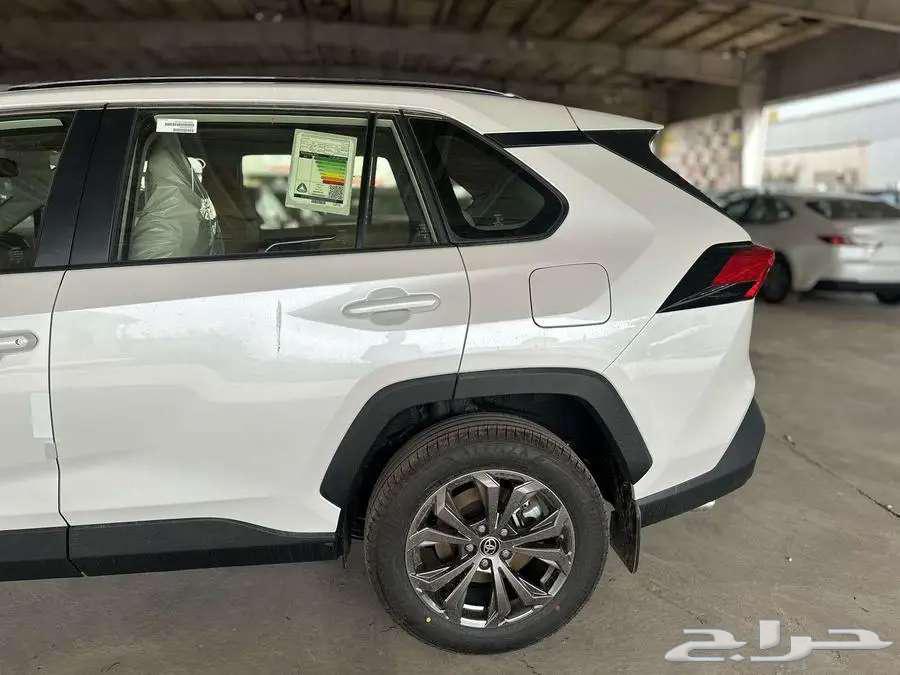Toyota RAV4 XLE Double Gasoline 202563403571925121113