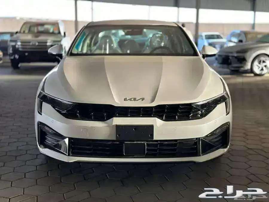 كيا K5 ستاندر مطور موديل 202563616131746434112