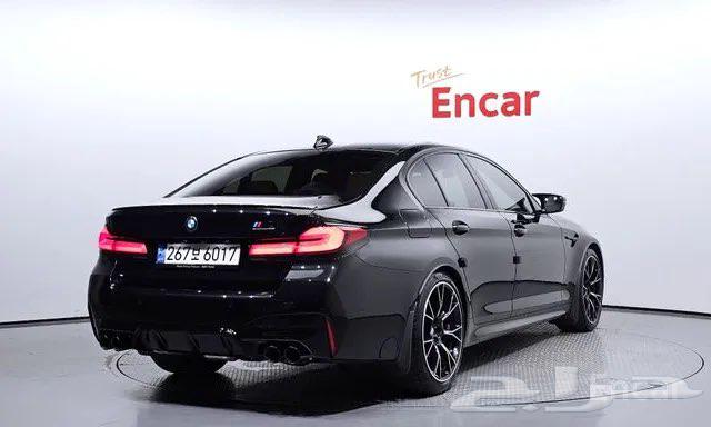 BMW M5 model 202263400889688065113
