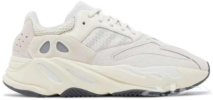yeezy-boost-700 ANALOG63388597886209113